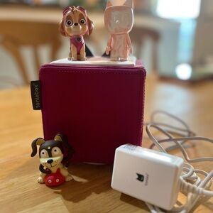 Tonies pink Audio Box with Figures
